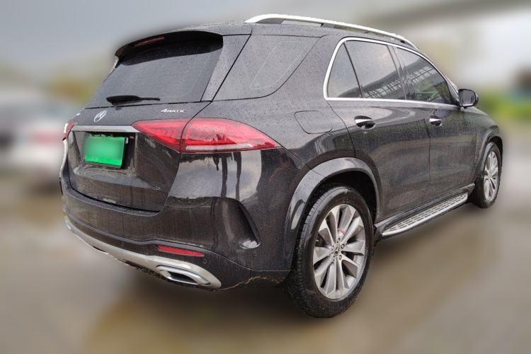 Used Mercedes-Benz GLE 2022 Facelifted GLE 350 4MATIC Fashion Edition Rear Right 45 Deg