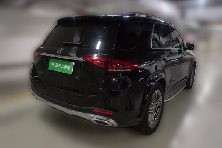 Used Mercedes-Benz GLE 2022 Refreshed GLE 450 4MATIC Luxury Edition Rear Right 45 Deg