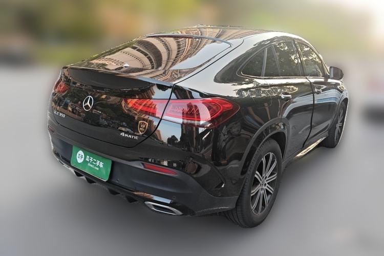 Used Mercedes-Benz GLE 2022 Refreshed GLE 350 4MATIC Coupe SUV Luxury Edition Rear Right 45 Deg