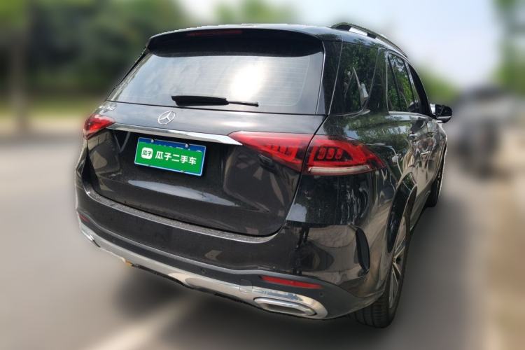 Used Mercedes-Benz GLE 2022 GLE 350 4MATIC Stylish Model Rear Right 45 Deg