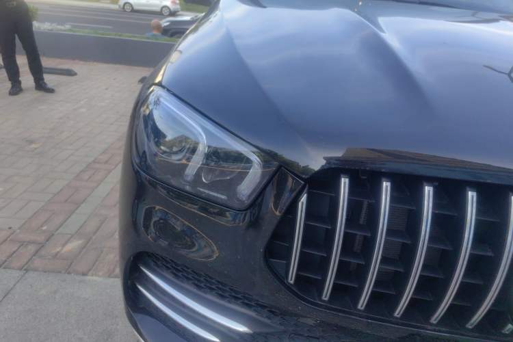 Used Mercedes-Benz GLE 2022 Restyled GLE 350 4MATIC Coupe SUV Fashion Version Right Front Headlight