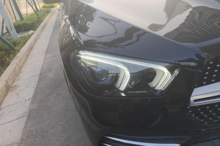 Used Mercedes-Benz GLE 2022 Facelifted GLE 350 4MATIC Fashion Edition Right Front Headlight