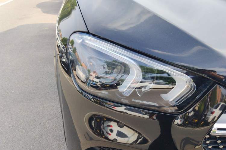 Used Mercedes-Benz GLE 2022 Refreshed GLE 450 4MATIC Coupe SUV Luxury Edition Right Front Headlight
