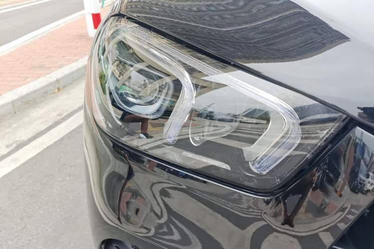 Used Mercedes-Benz GLE 2022 Refreshed GLE 450 4MATIC Coupe SUV Fashion Version Right Front Headlight
