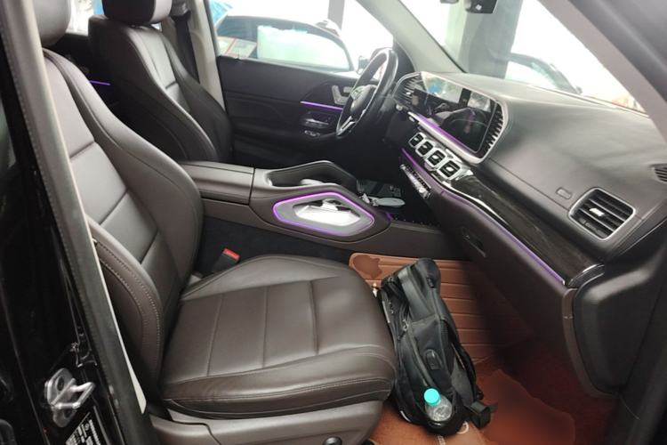 Used Mercedes-Benz GLE 2022 GLE 350 4MATIC Stylish Model Right Front Seat