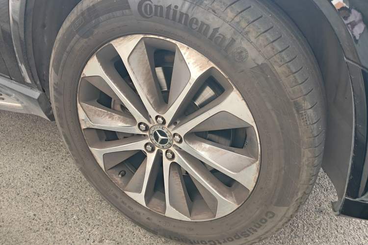 Used Mercedes-Benz GLE 2022 Facelifted GLE 350 4MATIC Fashion Edition Right Front Wheel Hub