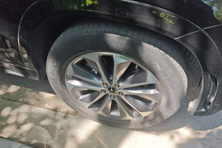 Used Mercedes-Benz GLE 2022 Facelifted GLE 350 4MATIC Fashion Edition Right Front Wheel Hub