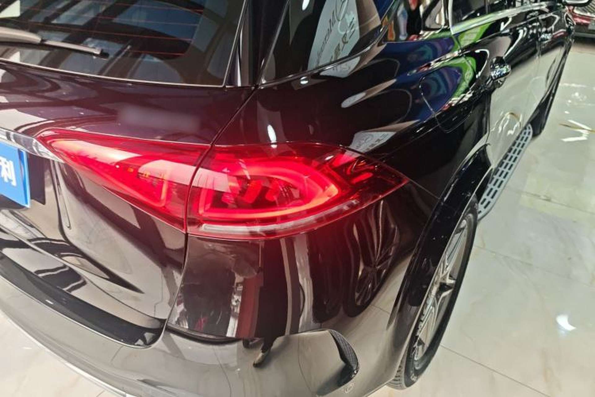 Used Mercedes-Benz GLE 2022 Refreshed GLE 450 4MATIC Stylish Edition Right Rear Taillight
