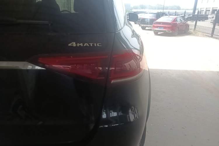 Used Mercedes-Benz GLE 2022 GLE 350 4MATIC Dynamic Edition Right Rear Taillight