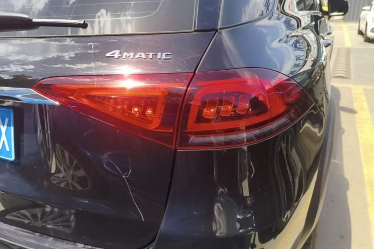 Used Mercedes-Benz GLE 2022 GLE 350 4MATIC Dynamic Edition Right Rear Taillight