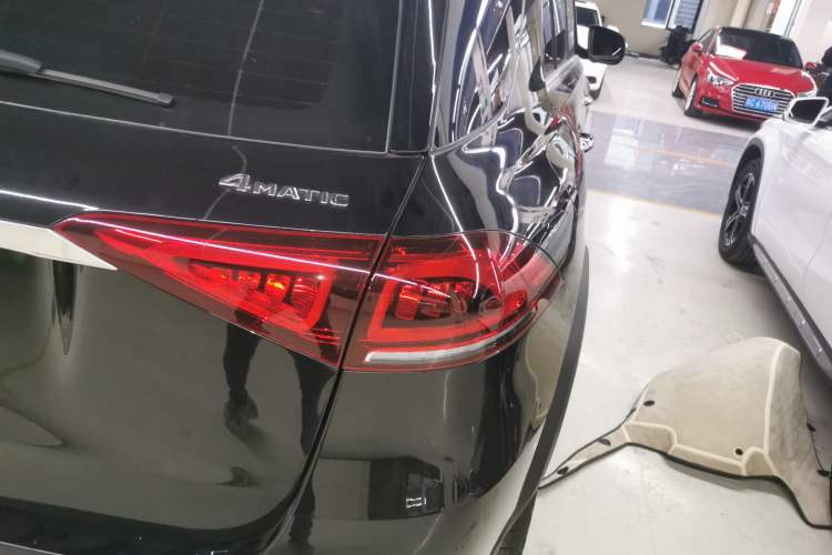 Used Mercedes-Benz GLE 2022 GLE 350 4MATIC Dynamic Edition Right Rear Taillight