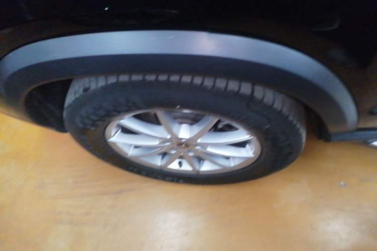 Used Mercedes-Benz GLE 2022 GLE 350 4MATIC Dynamic Edition Right Rear Wheel Hub