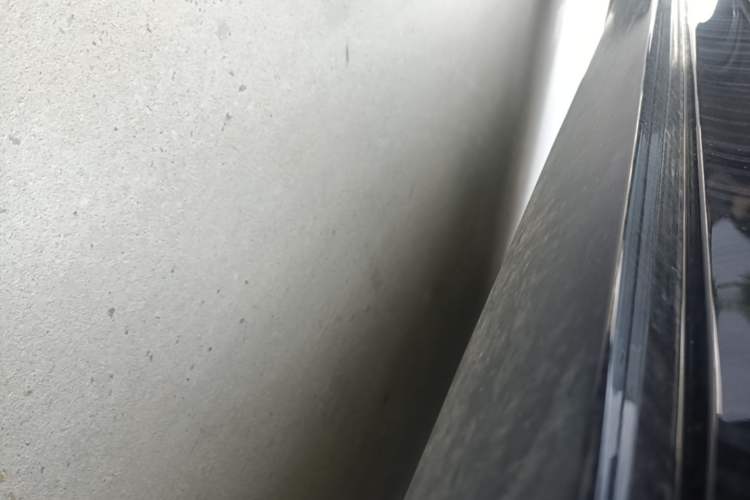 Used Mercedes-Benz GLE 2022 GLE 350 4MATIC Dynamic Edition Right Side Sill