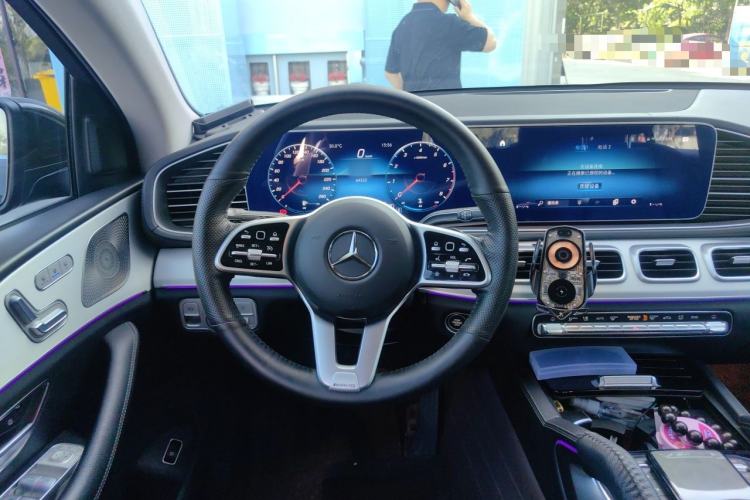 Used Mercedes-Benz GLE 2022 Restyled GLE 350 4MATIC Coupe SUV Fashion Version Steering Wheel