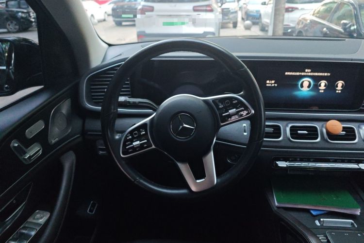 Used Mercedes-Benz GLE 2022 Refreshed GLE 450 4MATIC Luxury Edition Steering Wheel