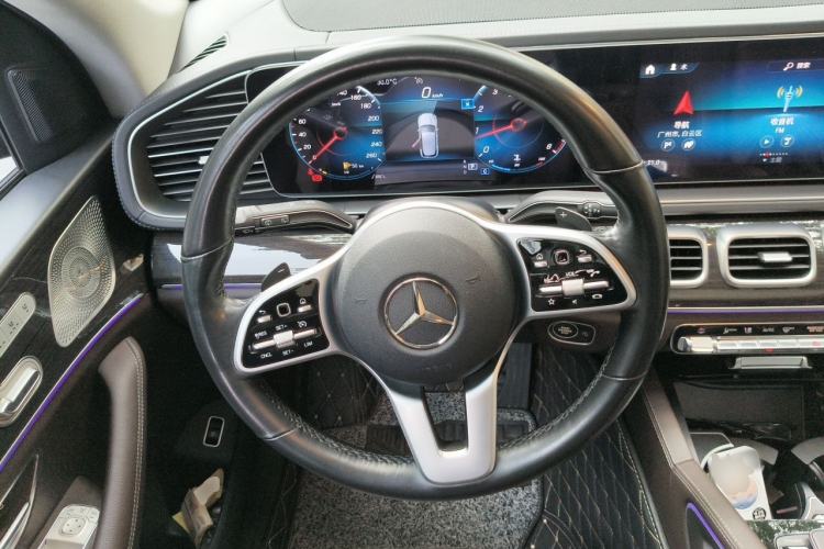 Used Mercedes-Benz GLE 2022 Facelifted GLE 350 4MATIC Fashion Edition Steering Wheel