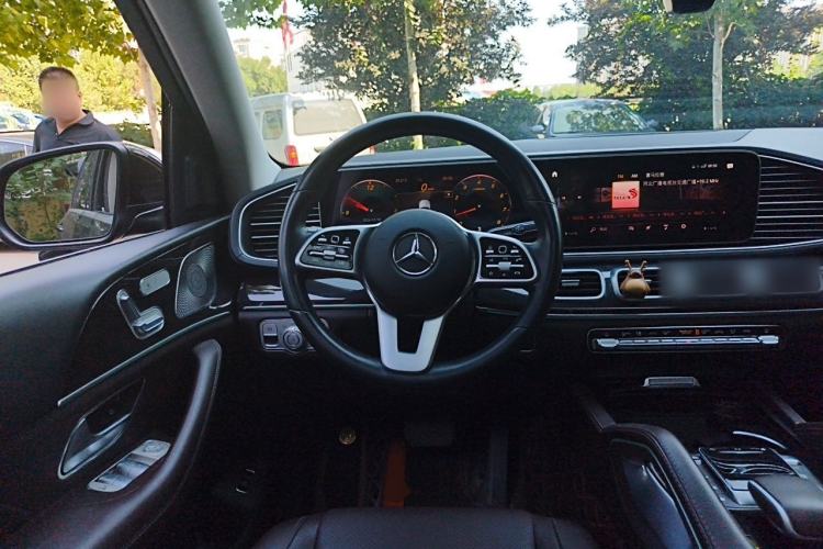 Used Mercedes-Benz GLE 2022 GLE 350 4MATIC Stylish Model Steering Wheel