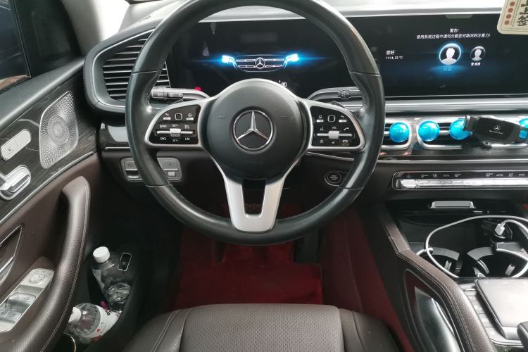 Used Mercedes-Benz GLE 2022 GLE 350 4MATIC Stylish Model Steering Wheel