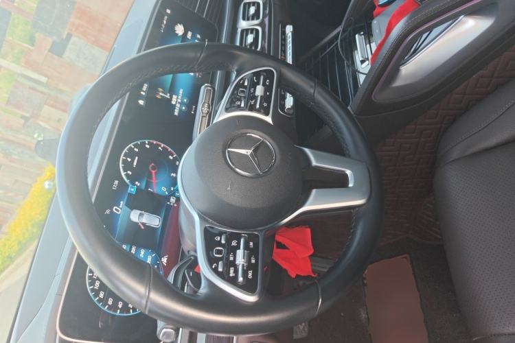 Used Mercedes-Benz GLE 2022 Facelifted GLE 350 4MATIC Fashion Edition Steering Wheel