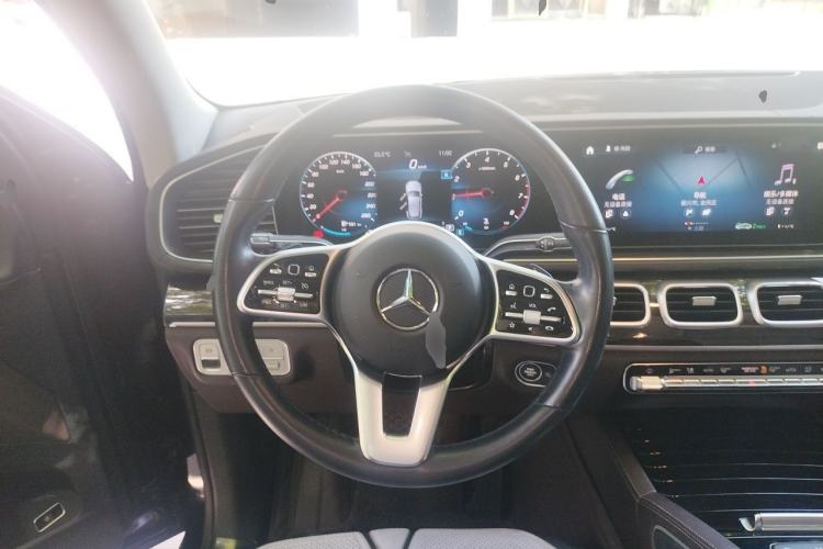 Used Mercedes-Benz GLE 2022 Facelifted GLE 350 4MATIC Fashion Edition Steering Wheel