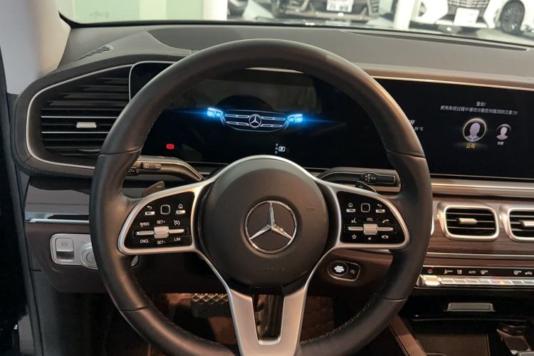 Used Mercedes-Benz GLE 2022 Facelifted GLE 350 4MATIC Fashion Edition Steering Wheel