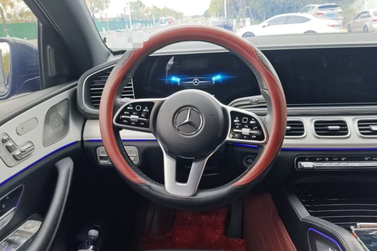 Used Mercedes-Benz GLE 2022 Refreshed GLE 450 4MATIC Coupe SUV Fashion Version Steering Wheel
