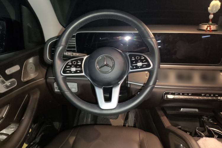 Used Mercedes-Benz GLE 2022 GLE 450 4MATIC Luxury Model Steering Wheel