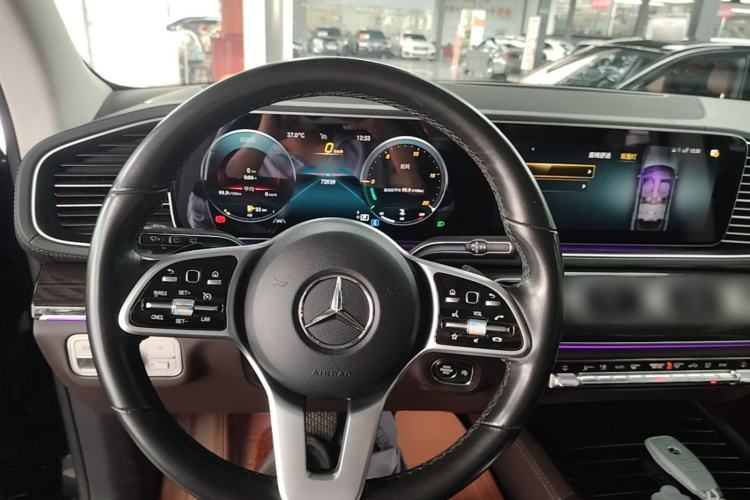 Used Mercedes-Benz GLE 2022 GLE 350 4MATIC Stylish Model Steering Wheel