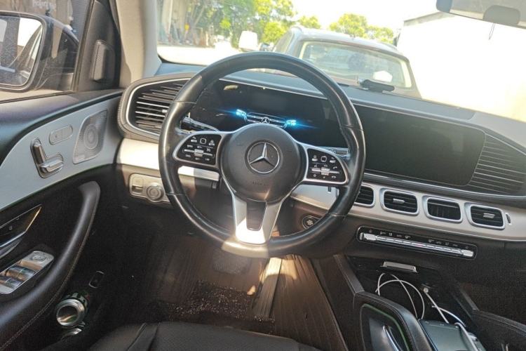 Used Mercedes-Benz GLE 2022 Refreshed GLE 350 4MATIC Dynamic Edition Steering Wheel