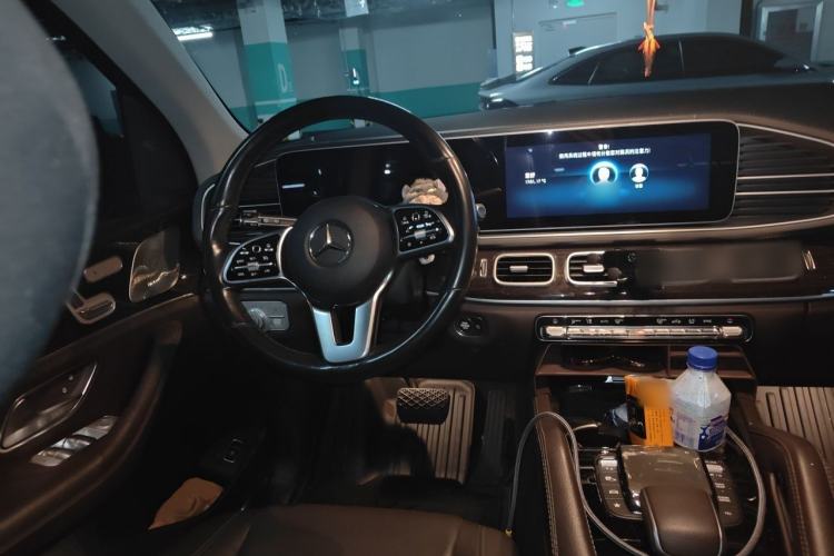 Used Mercedes-Benz GLE 2022 Facelifted GLE 350 4MATIC Fashion Edition Steering Wheel