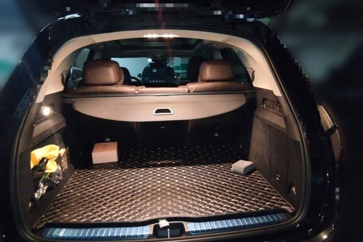 Used Mercedes-Benz GLE 2022 GLE 350 4MATIC Stylish Model Trunk