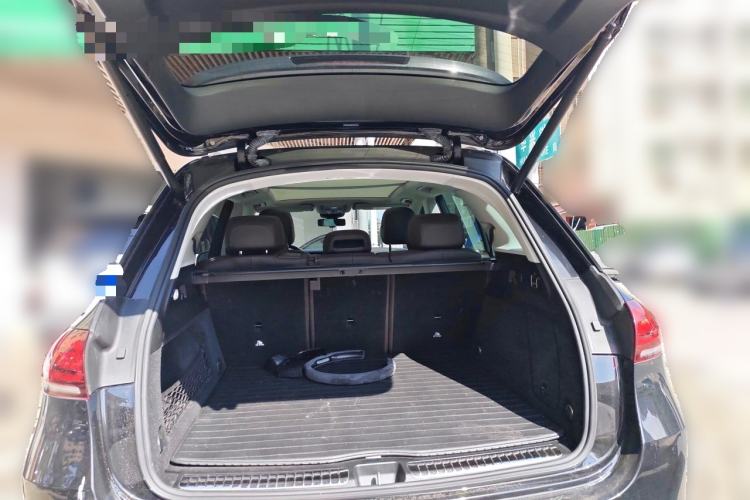 Used Mercedes-Benz GLE 2022 GLE 350 4MATIC Stylish Model Trunk