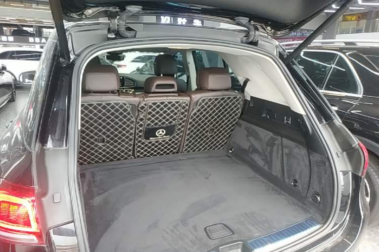 Used Mercedes-Benz GLE 2022 GLE 350 4MATIC Dynamic Edition Trunk