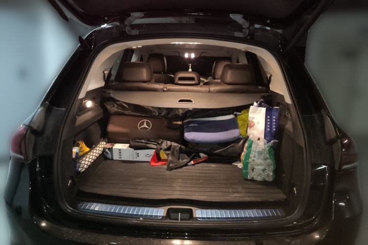 Used Mercedes-Benz GLE 2022 GLE 450 4MATIC Luxury Model Trunk
