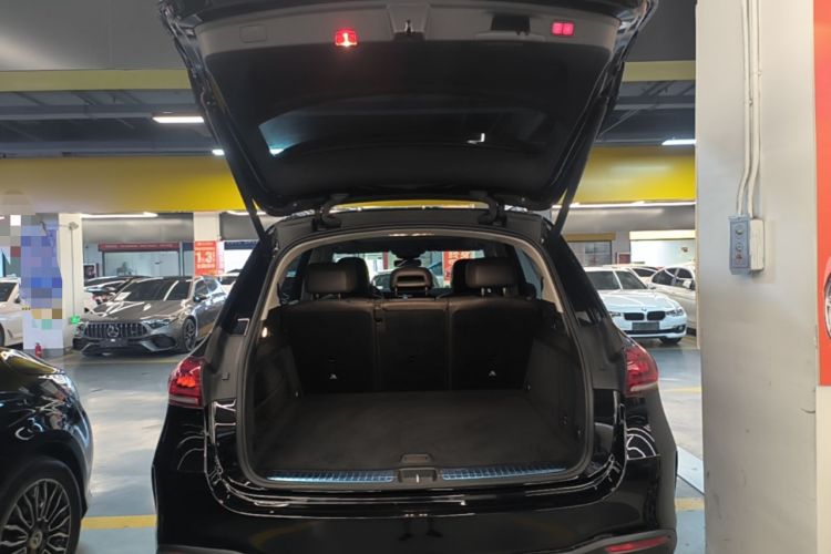 Used Mercedes-Benz GLE 2022 GLE 350 4MATIC Stylish Model Trunk