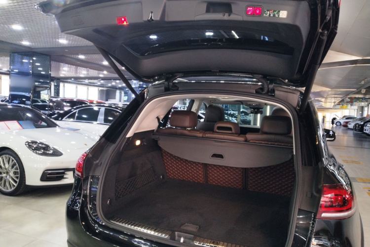Used Mercedes-Benz GLE 2022 GLE 350 4MATIC Dynamic Edition Trunk