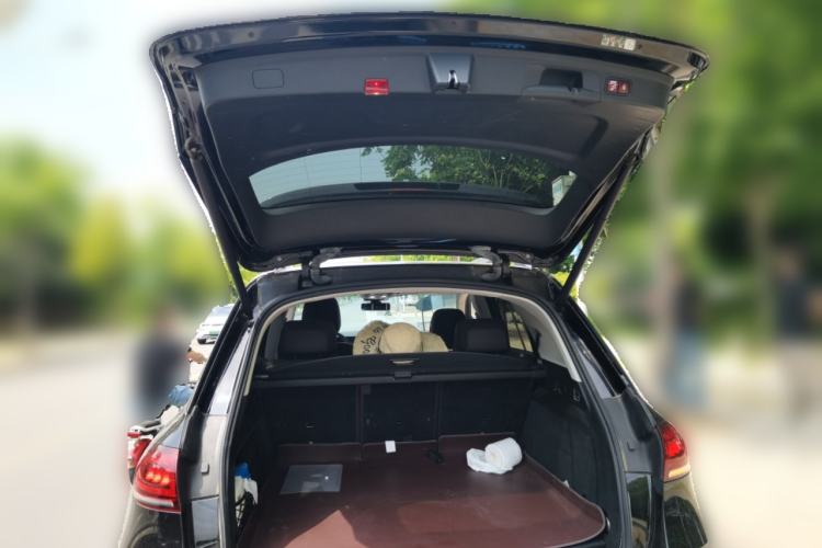 Used Mercedes-Benz GLE 2022 GLE 350 4MATIC Stylish Model Trunk