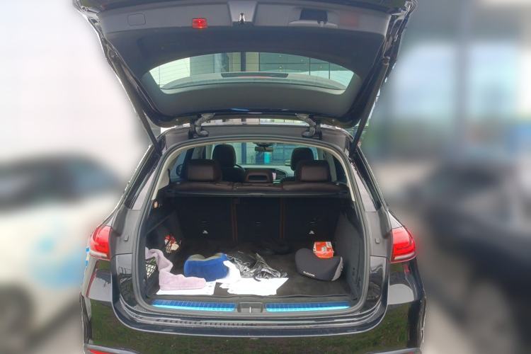 Used Mercedes-Benz GLE  Trunk
