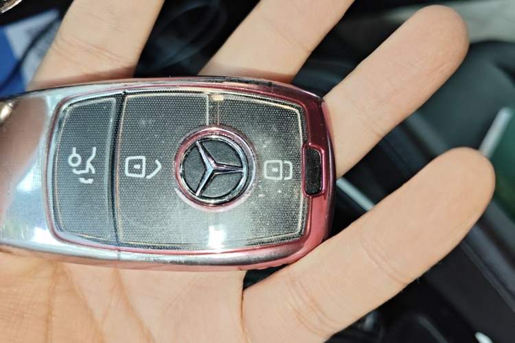 Used Mercedes-Benz GLE 2022 Facelifted GLE 350 4MATIC Fashion Edition Vehicle Key