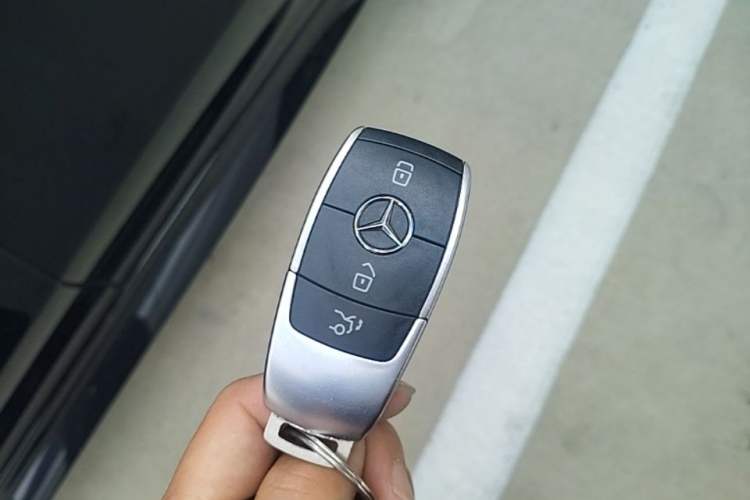 Used Mercedes-Benz GLE 2022 GLE 350 4MATIC Stylish Model Vehicle Key