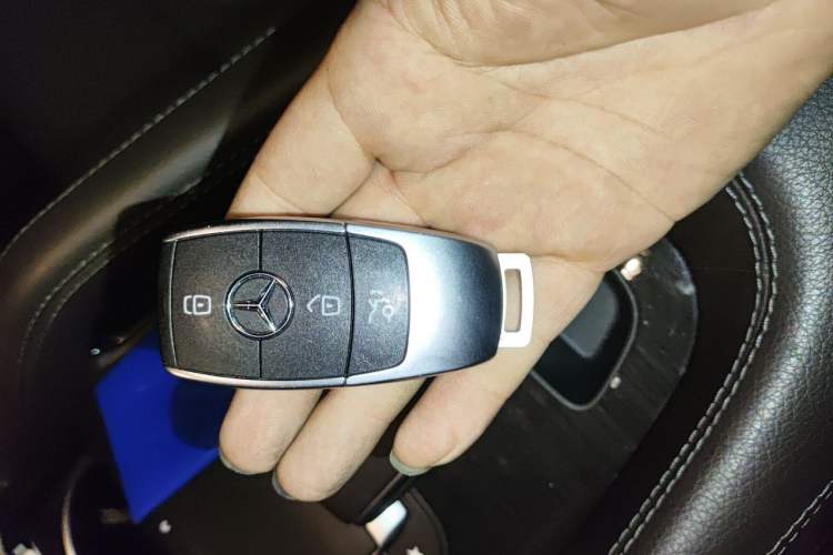 Used Mercedes-Benz GLE  Vehicle Key