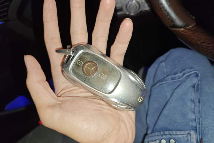 Used Mercedes-Benz GLE 2022 GLE 350 4MATIC Dynamic Edition Vehicle Key