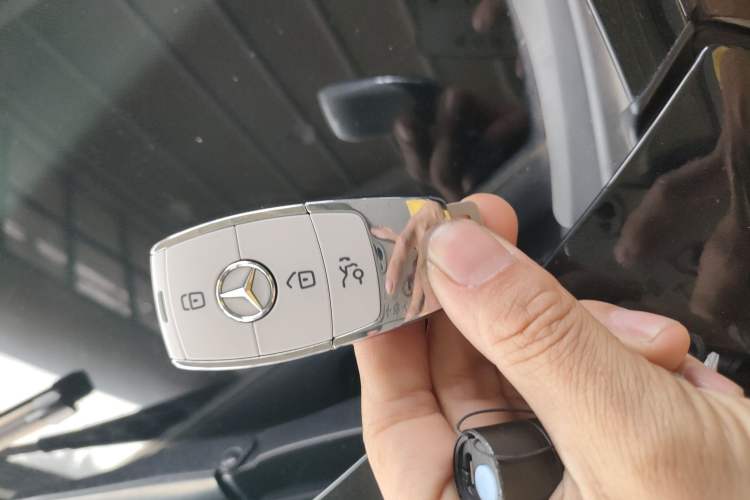 Used Mercedes-Benz GLE 2022 GLE 350 4MATIC Coupe SUV Fashion Model Vehicle Key