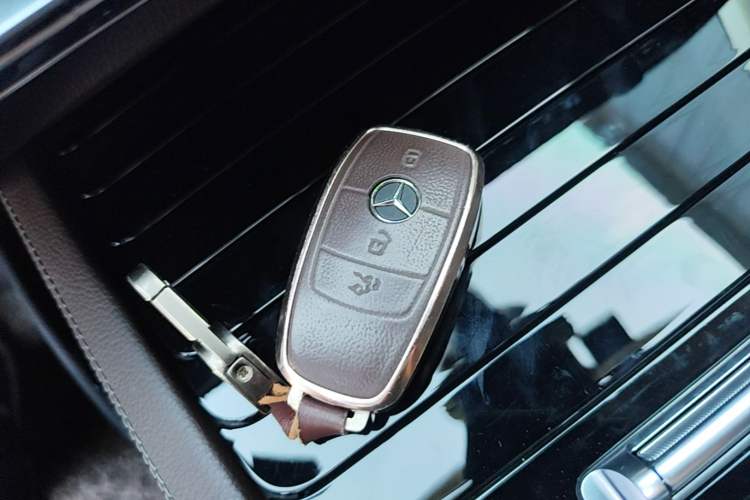 Used Mercedes-Benz GLE 2022 Facelifted GLE 350 4MATIC Fashion Edition Vehicle Key