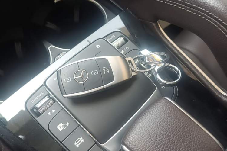 Used Mercedes-Benz GLE 2022 GLE 350 4MATIC Dynamic Edition Vehicle Key