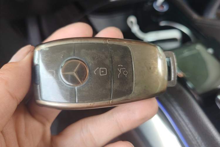 Used Mercedes-Benz GLE 2022 GLE 450 4MATIC Luxury Model Vehicle Key