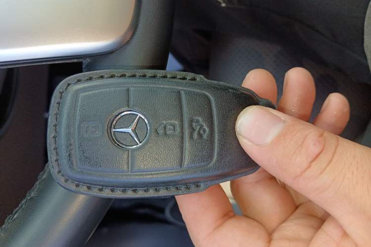 Used Mercedes-Benz GLE 2022 GLE 450 4MATIC Stylish Model Vehicle Key