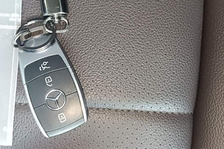 Used Mercedes-Benz GLE 2022 GLE 350 4MATIC Stylish Model Vehicle Key
