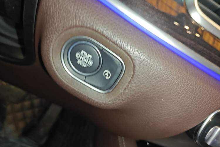 Used Mercedes-Benz GLE 2022 Facelifted GLE 350 4MATIC Fashion Edition Vehicle Key