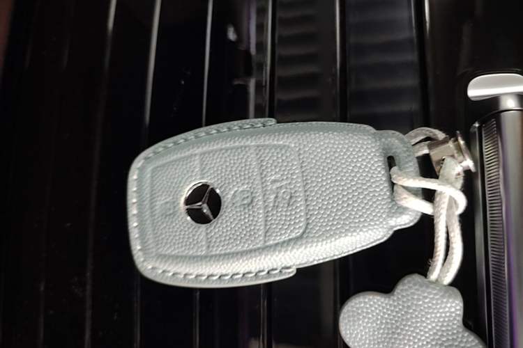 Used Mercedes-Benz GLE 2022 GLE 350 4MATIC Stylish Model Vehicle Key